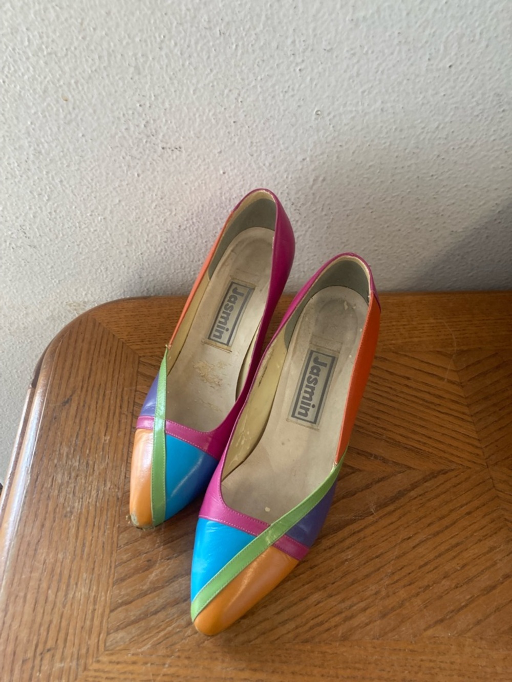 JASMIN Multicolored Leather Heels Size 7AA